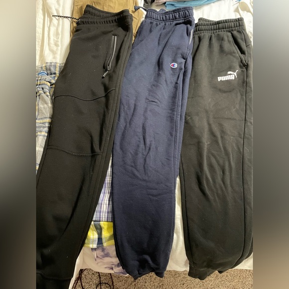 3 Men’s joggers! Size Med - Picture 1 of 1